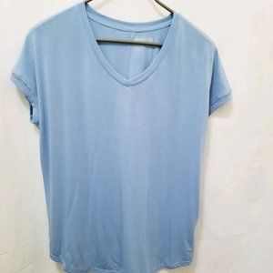 Mondetta Performance & Luxury Tee- Blue